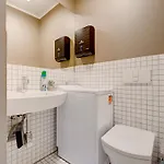Apartment Spacious Loft For 8, Heart Of Old *