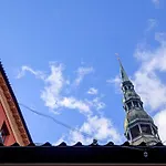 Spacious Loft For 8, Heart Of Old Apartment *