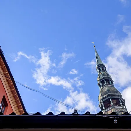 Spacious Loft For 8, Heart Of Old Διαμέρισμα *