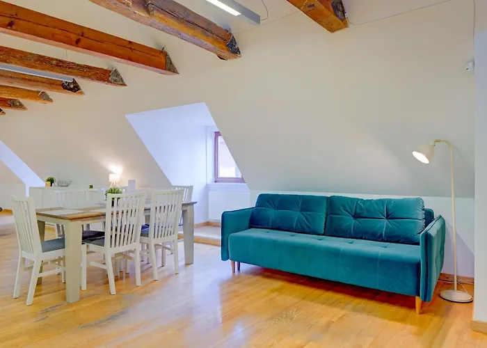 Spacious Loft For 8, Heart Of Old * Riga