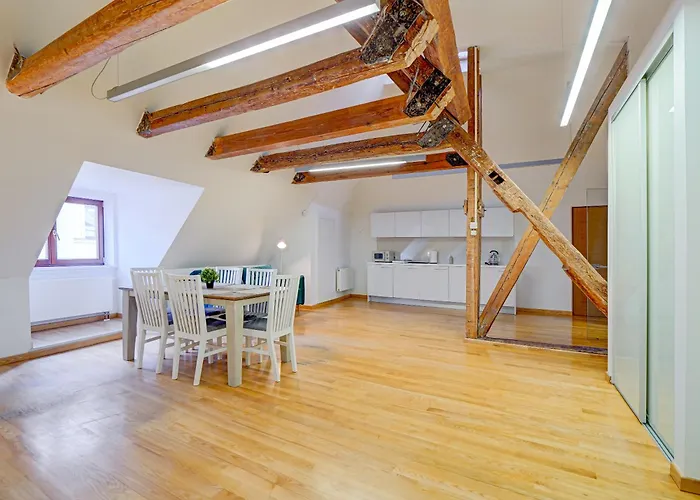 Spacious Loft For 8, Heart Of Old * Рига