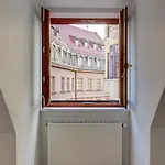 Appartement Spacious Loft For 8, Heart Of Old *